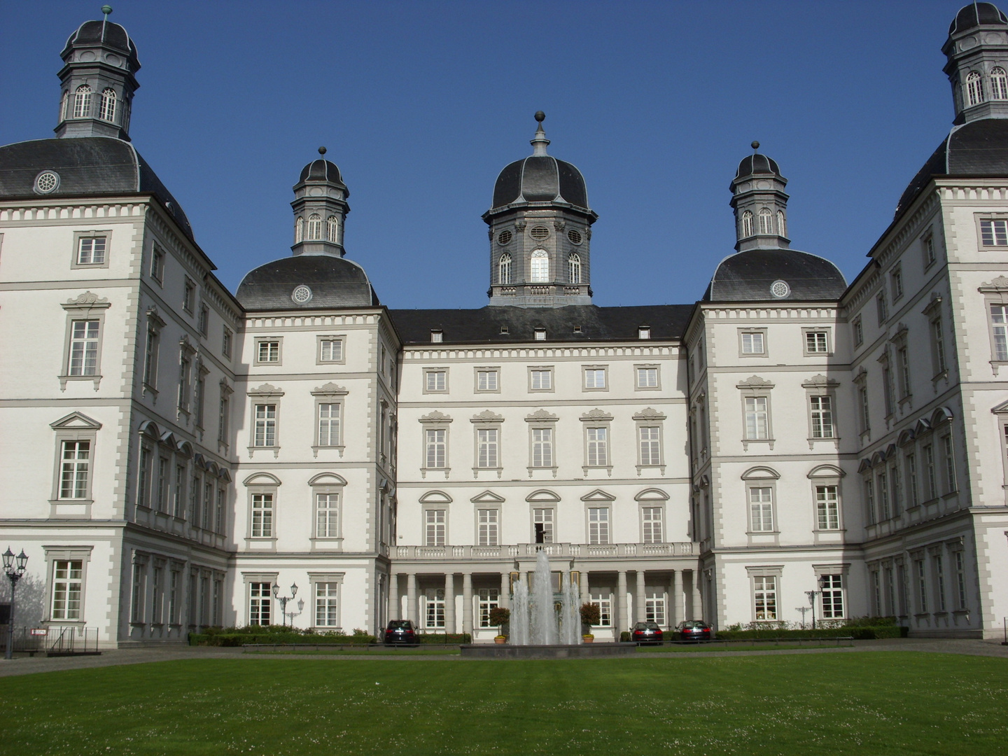 Schloßhotel Bensberg im Abendlicht