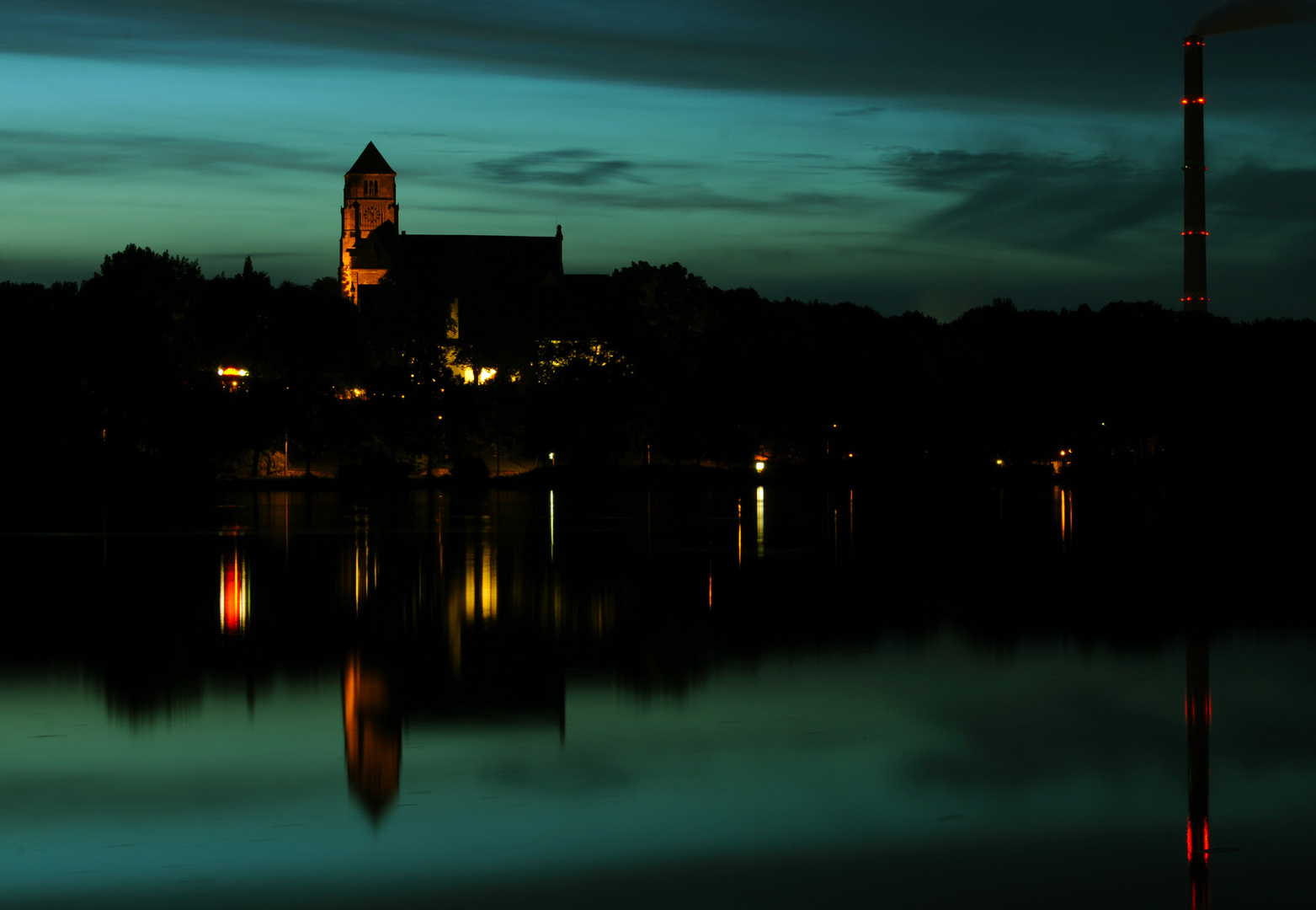 Schlosskirche bei Nacht