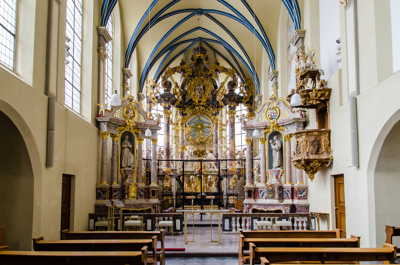 Schlosskirche St. Maria von den Engeln, Brühl (Rheinland) - 3