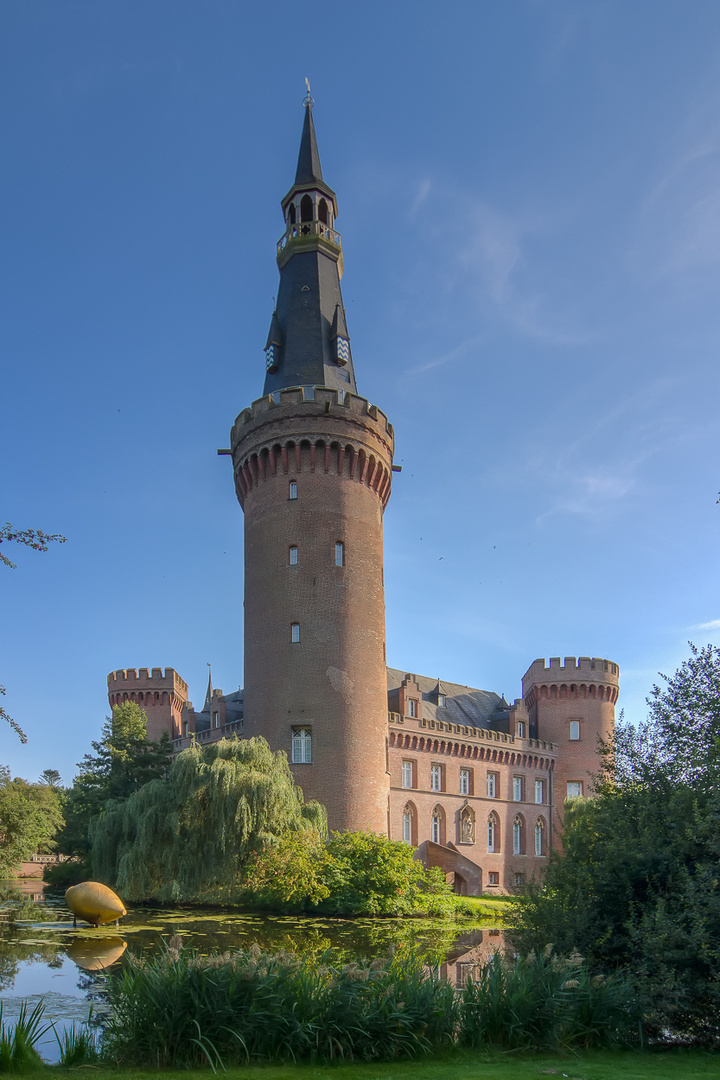 Schloss_Moyland_03