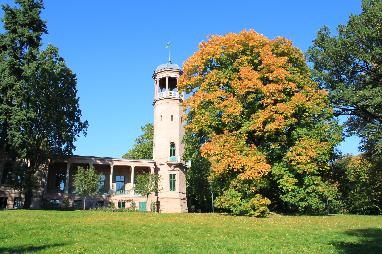 Schlosspark Biesdorf im Oktober 2010