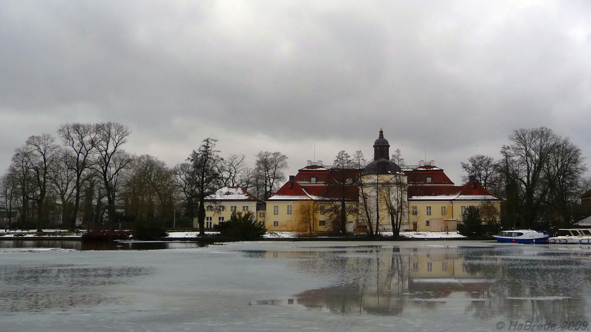 Schlosspark im Winter