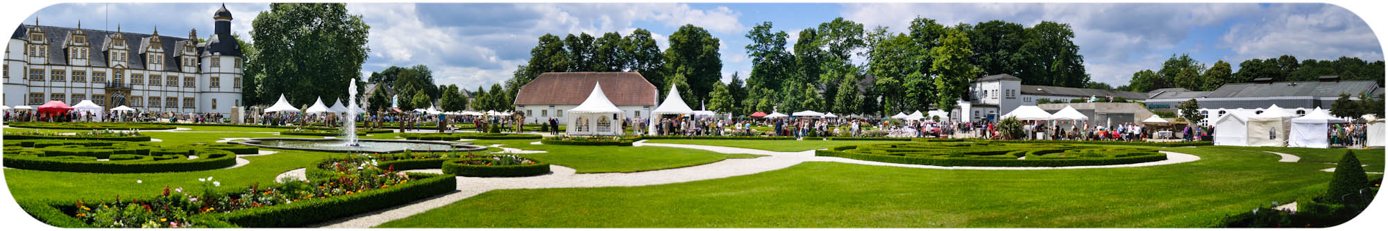 Schlosspark "Schloss Neuhaus"