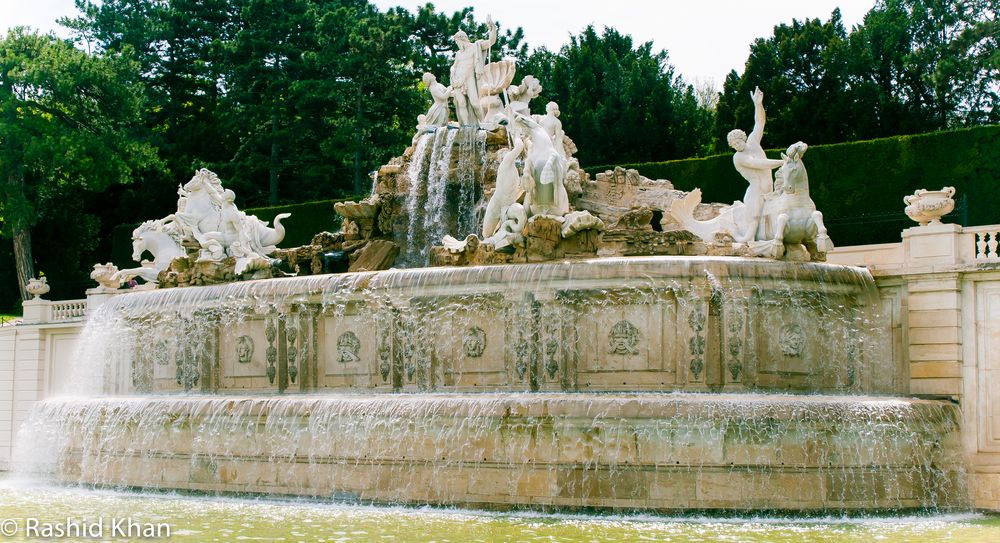 Schlosspark Wasserfall