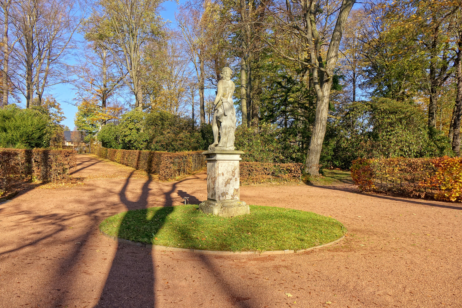 Schlossparkgeschichten mit Durchblick  ...