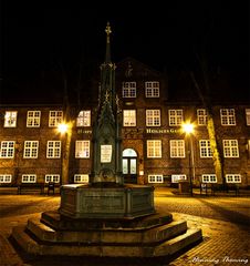 Schlossplatz in Rendsburg mit dem alten Hospiz zum Heiligen Geist