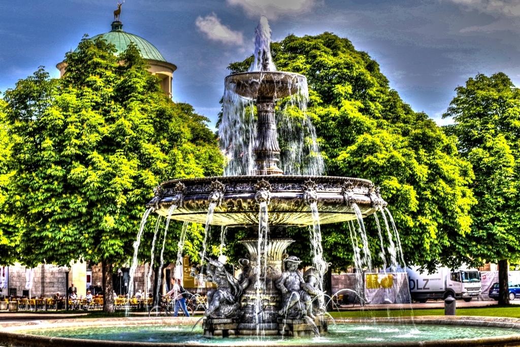 Schlossplatz (Stuttgart)