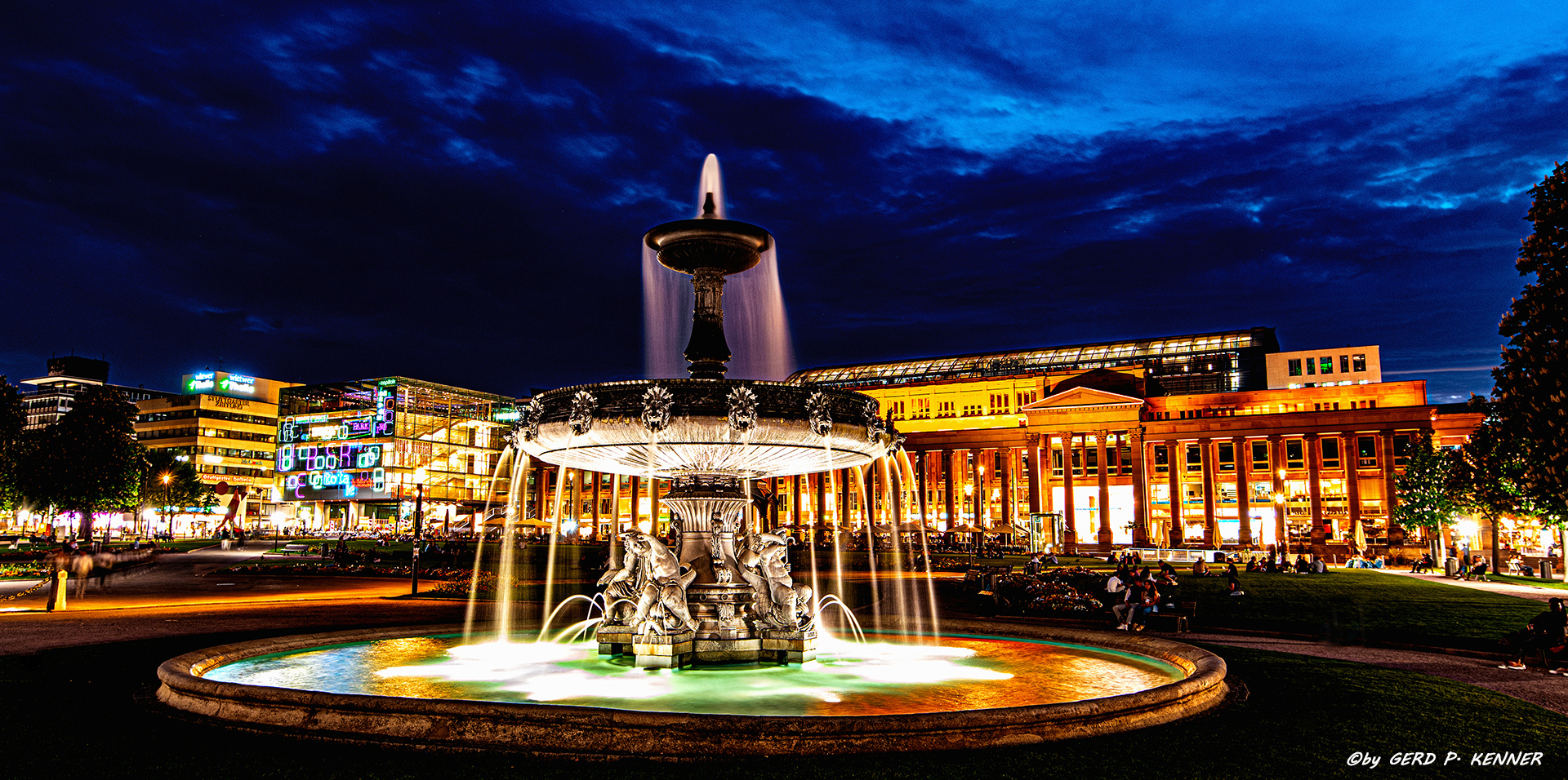 Schlossplatz_Brunnen