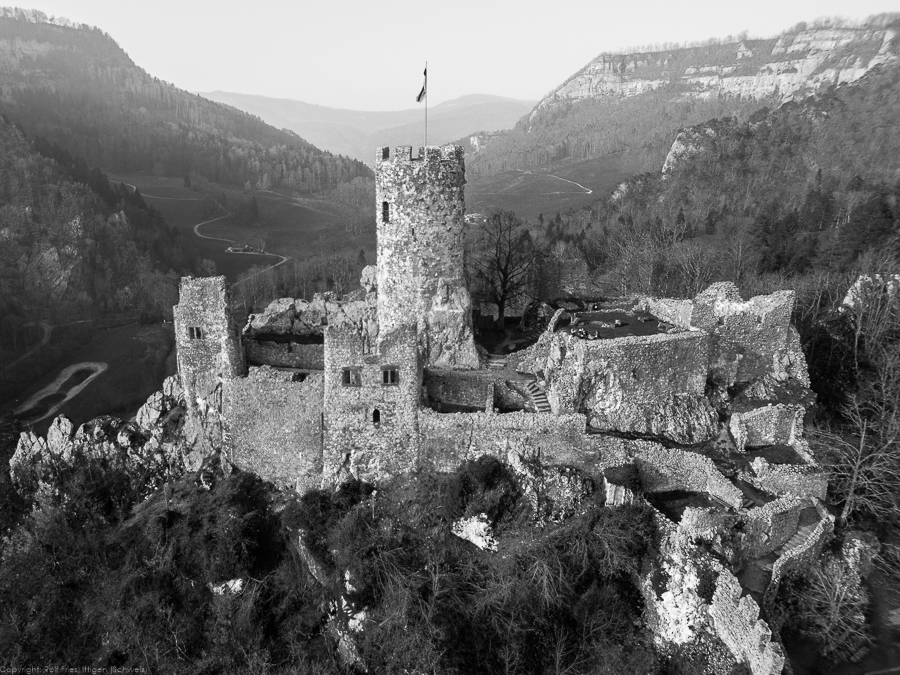 Schlossruine "Neu Falkenstein"