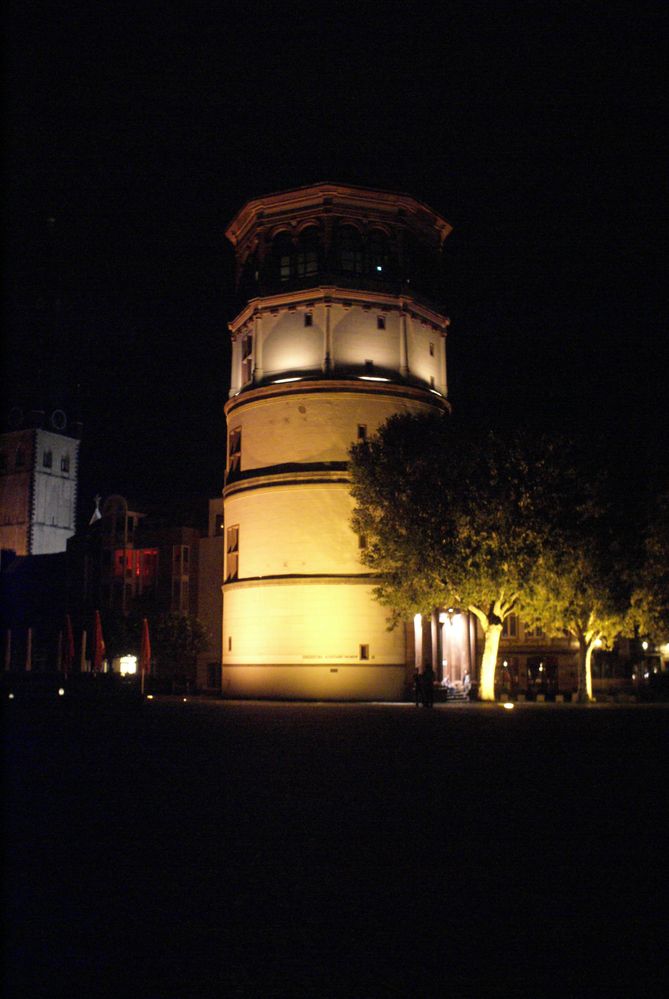 Schlosturm bei Nacht