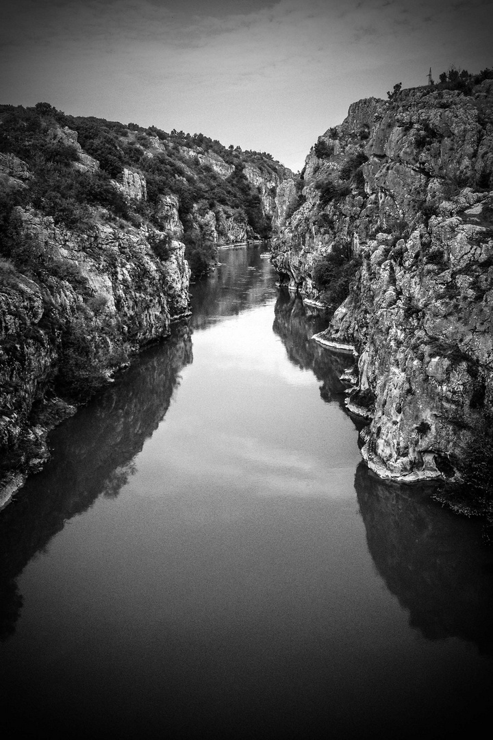 Schlucht beim Drin nahe Gjakova, Kosovo