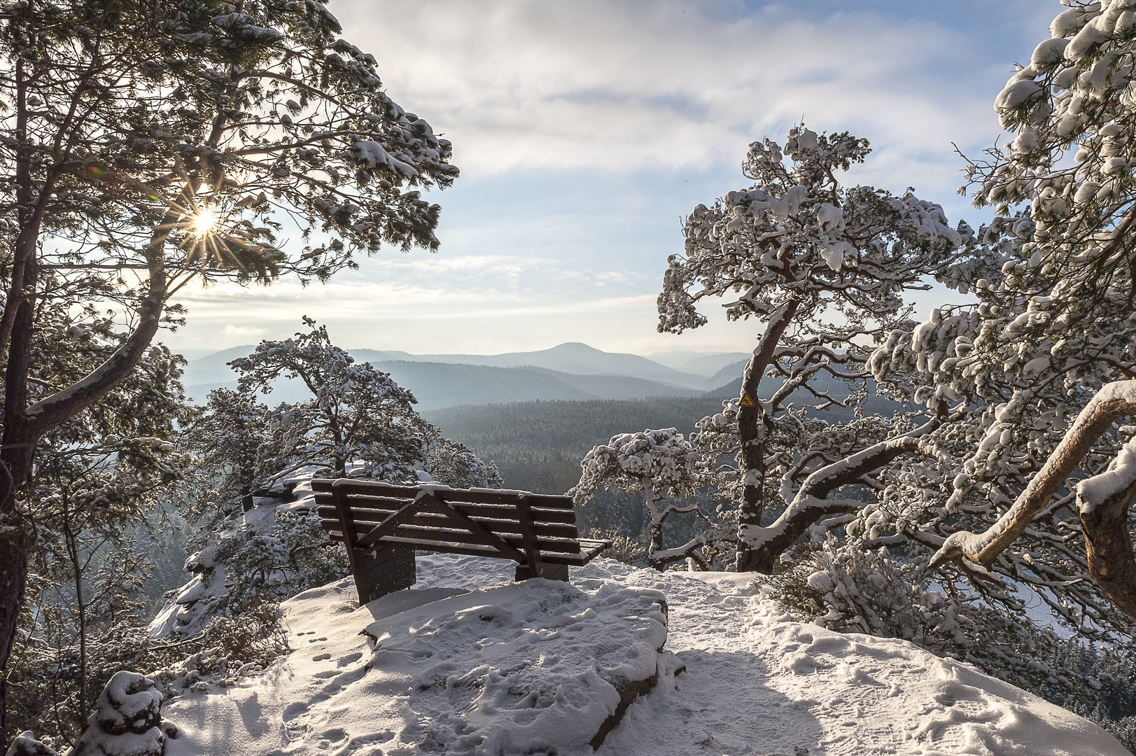 Schlüsselfels im Schnee 