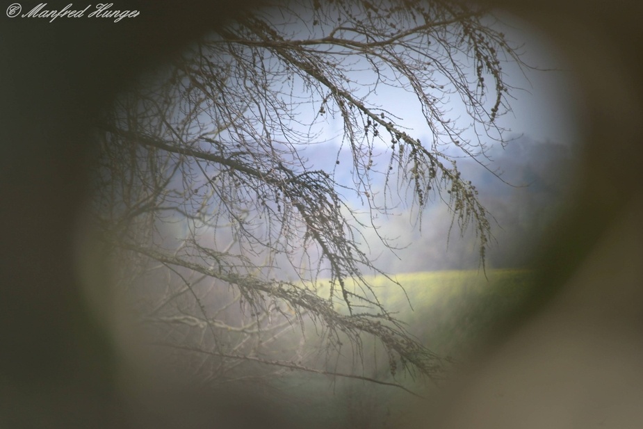 "Schlüsselloch-Fotografie" :-))