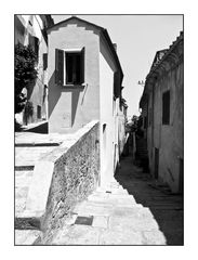 Schmales Haus und Gassen, Elba 2005