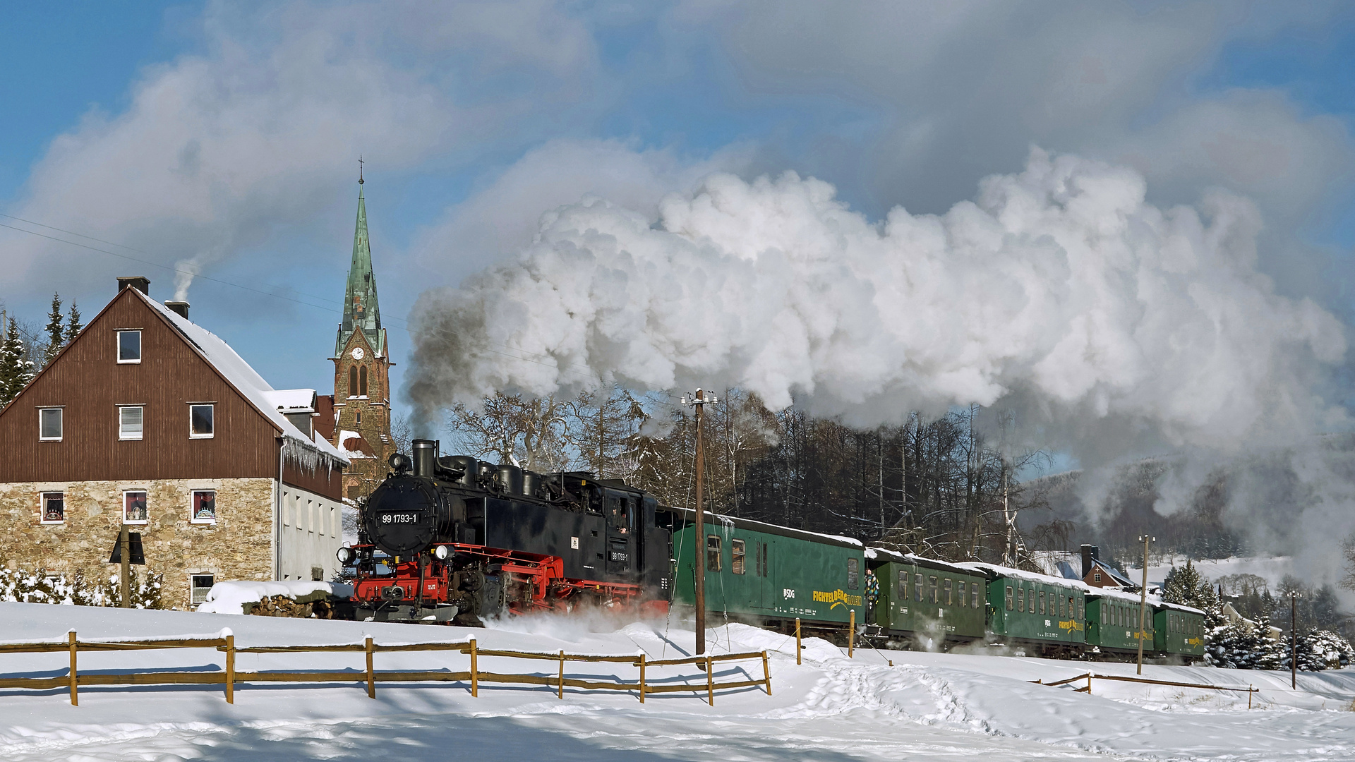 Schmalspurdampf im Erzgebirge