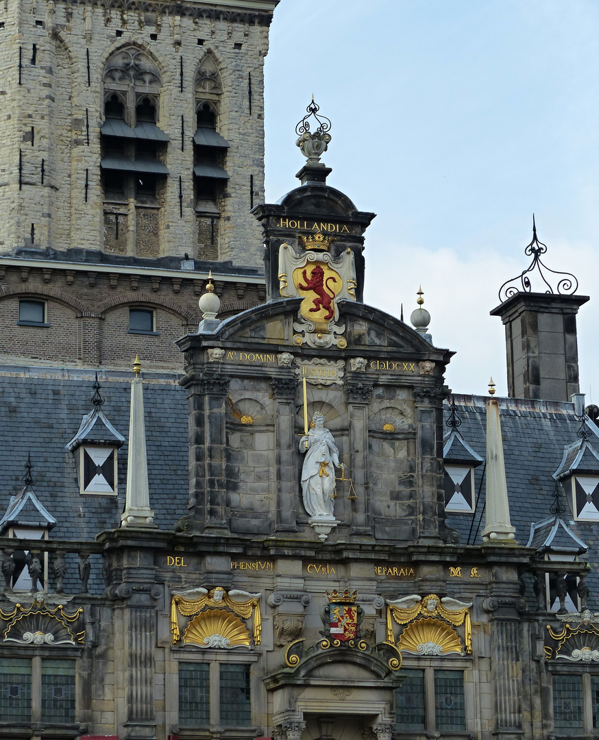 schmuckes Rathaus in Delft
