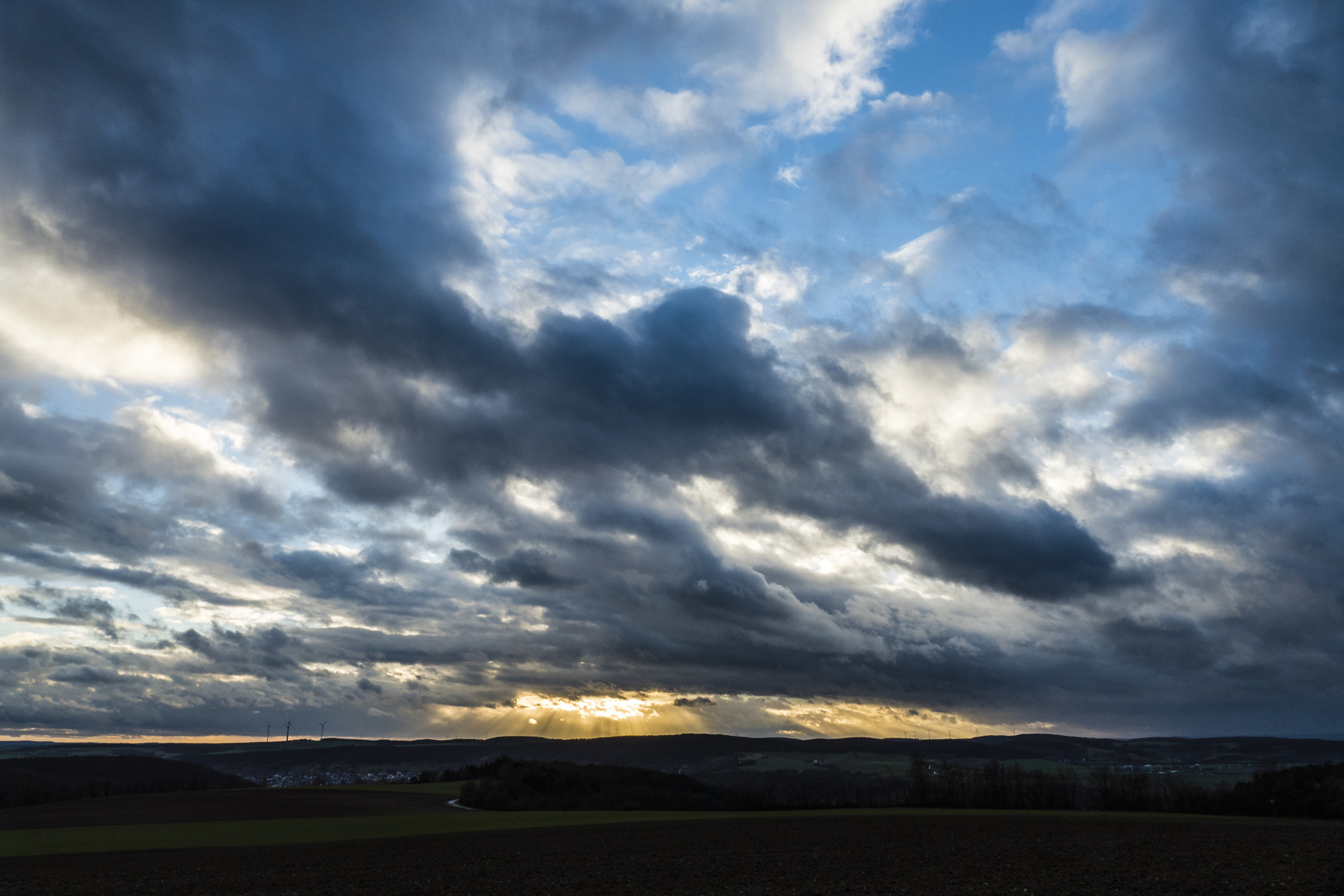 Schmuddelwetter über dem Maintal