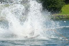 Schnappschuss auf der Wasserski-Anlage Langenfeld (3) - "Kumma wat dat da spritzt!"