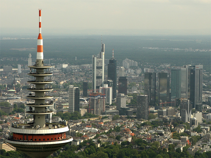 Schnappschuss der Skyline aus einem Helikopter