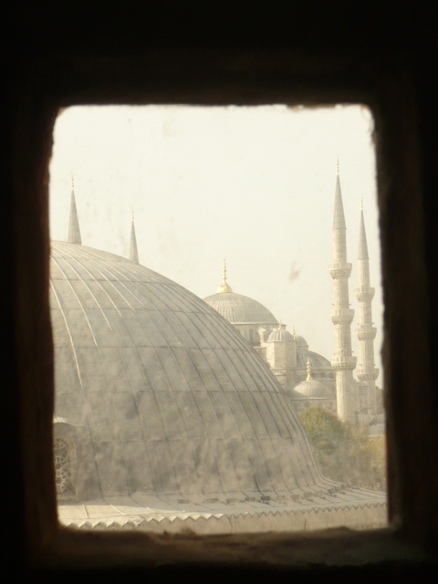 Schnappschuß durchs Fenster in Istanbul