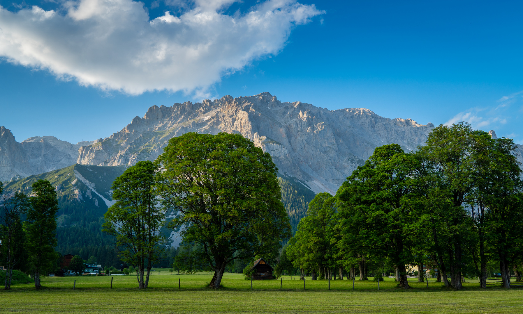 Schnappschuss in die Berge (Dachsteingebirge)