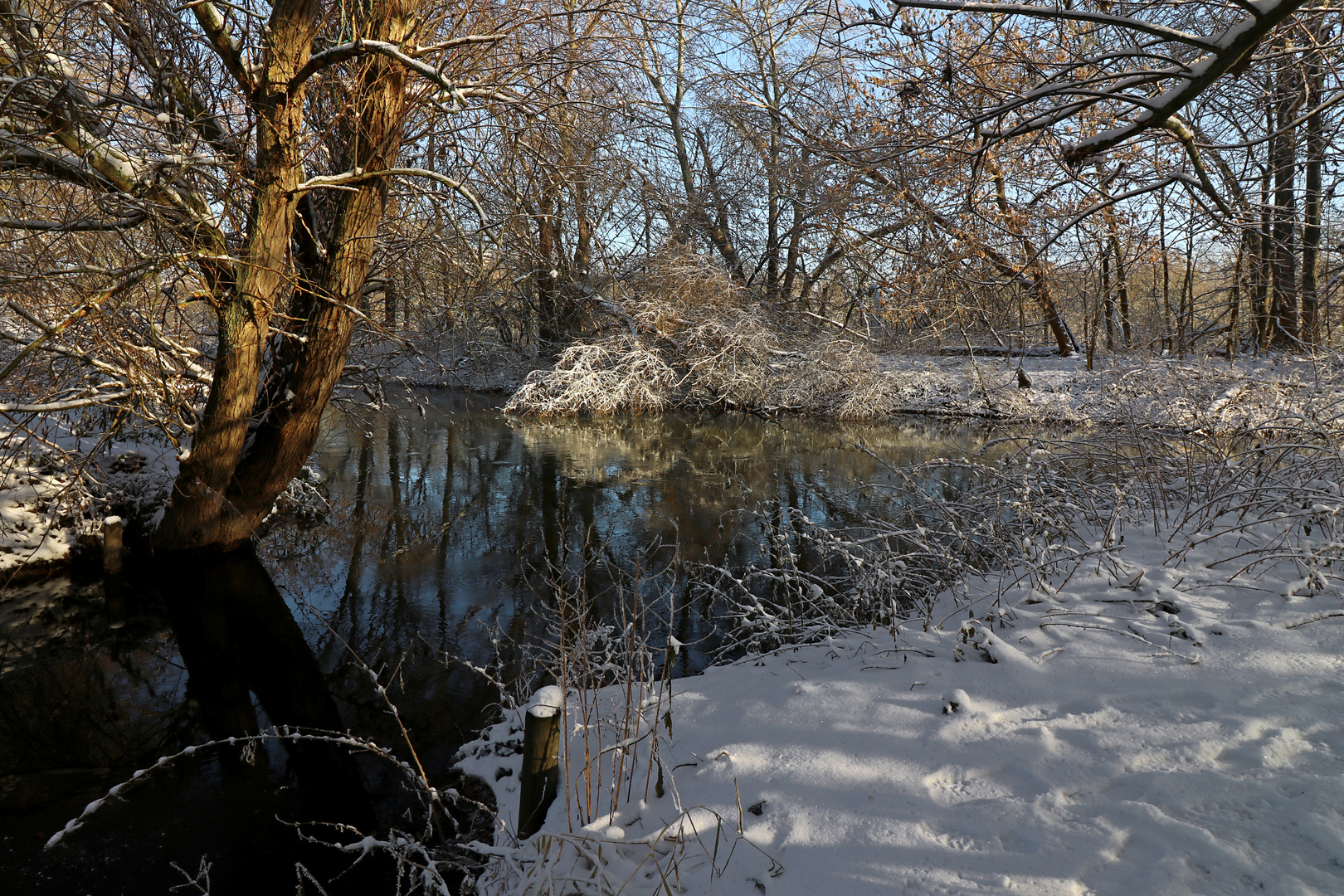 Schnee am Mühlengraben