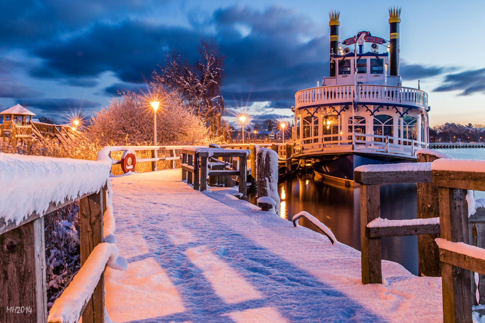 Schnee am Zingster Hafen