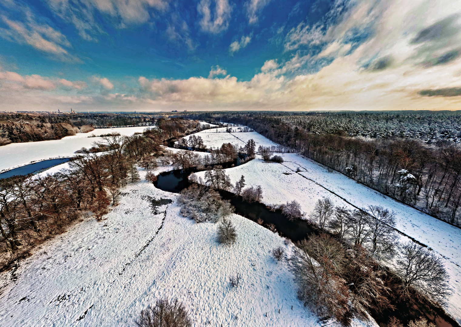 Schnee an der Ilmenau bei Lüneburg