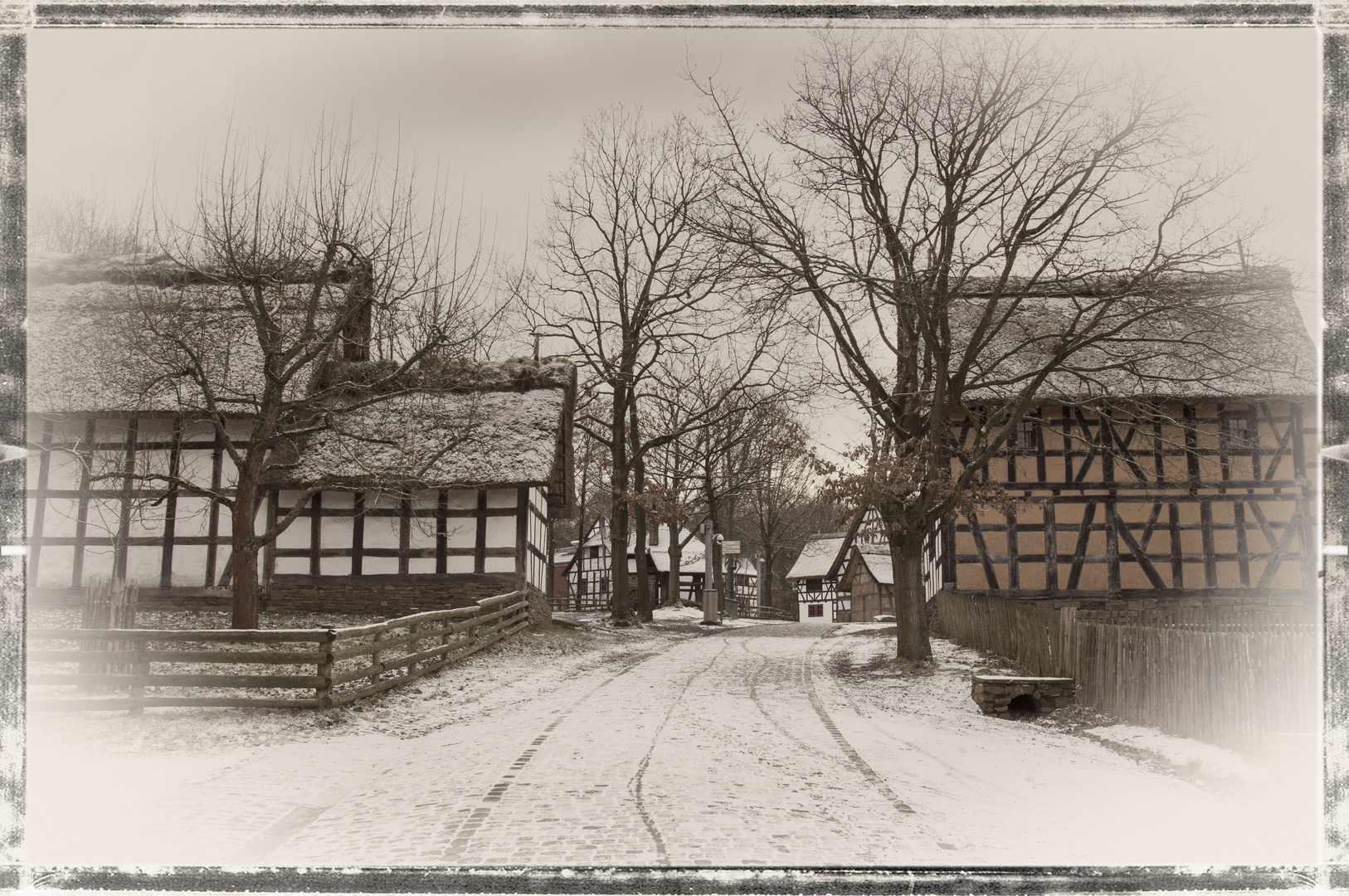 Schnee beim Freilichtmuseum Kommern