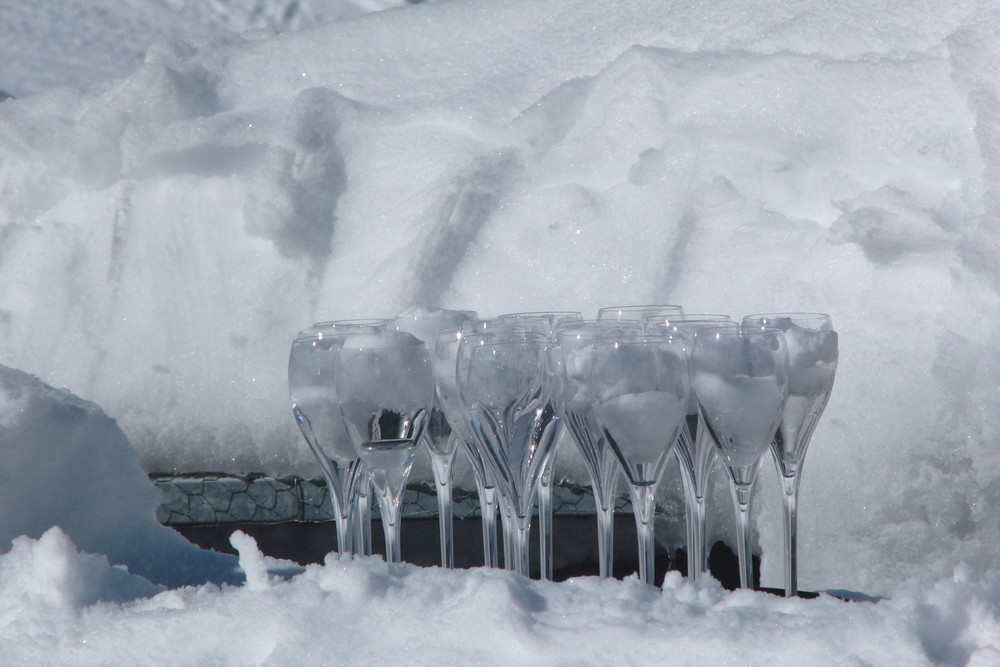 Schnee-Champagner-Empfang