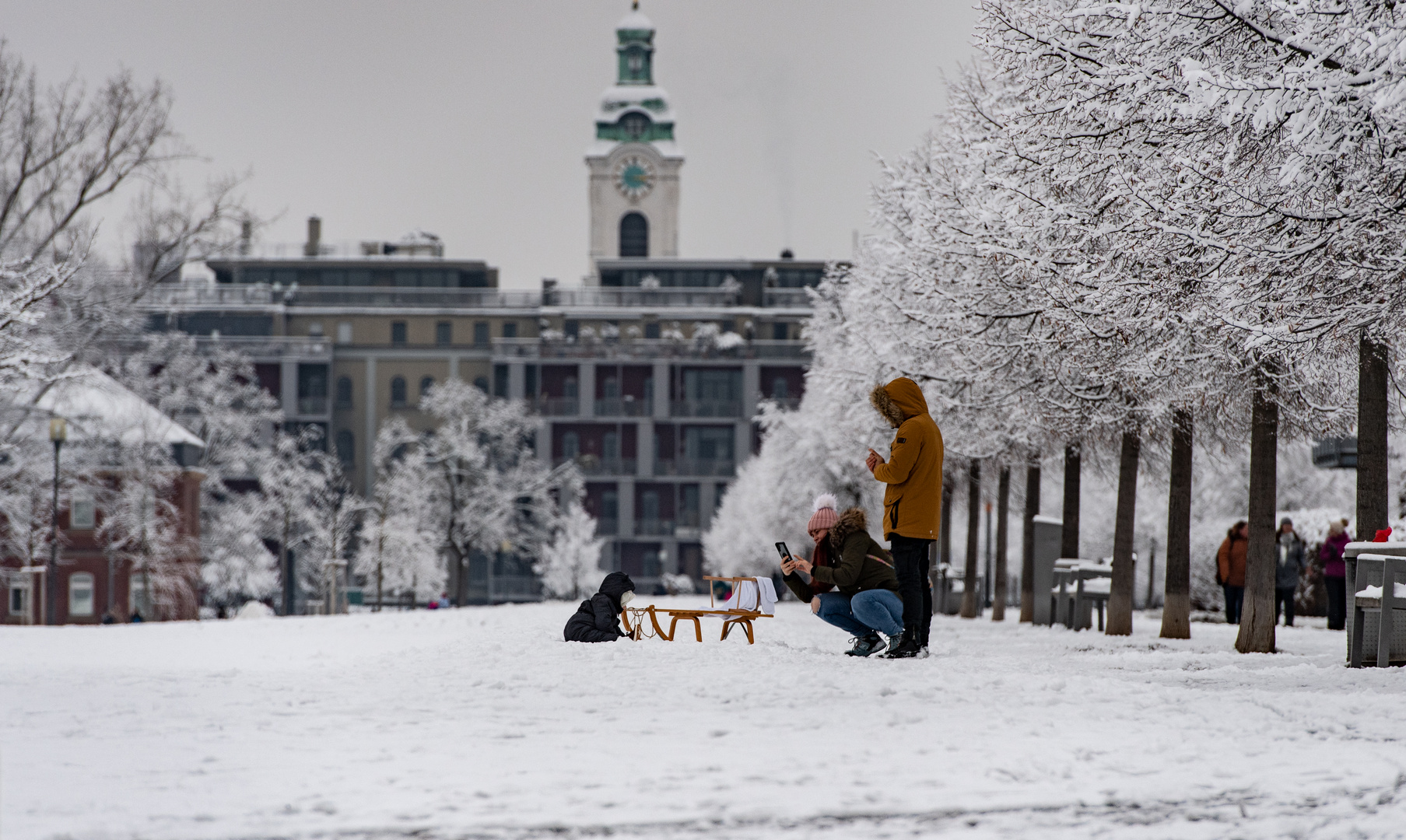 Schnee im Fürther Südstadtpark