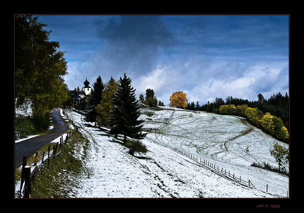 Schnee im Herbst