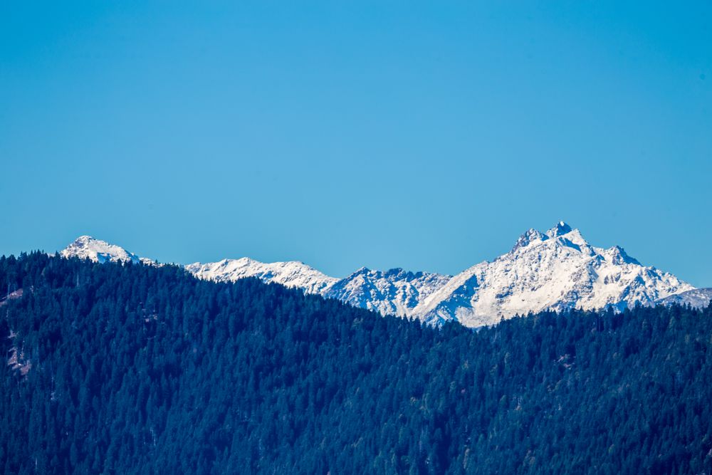 Schnee in den Dolomiten