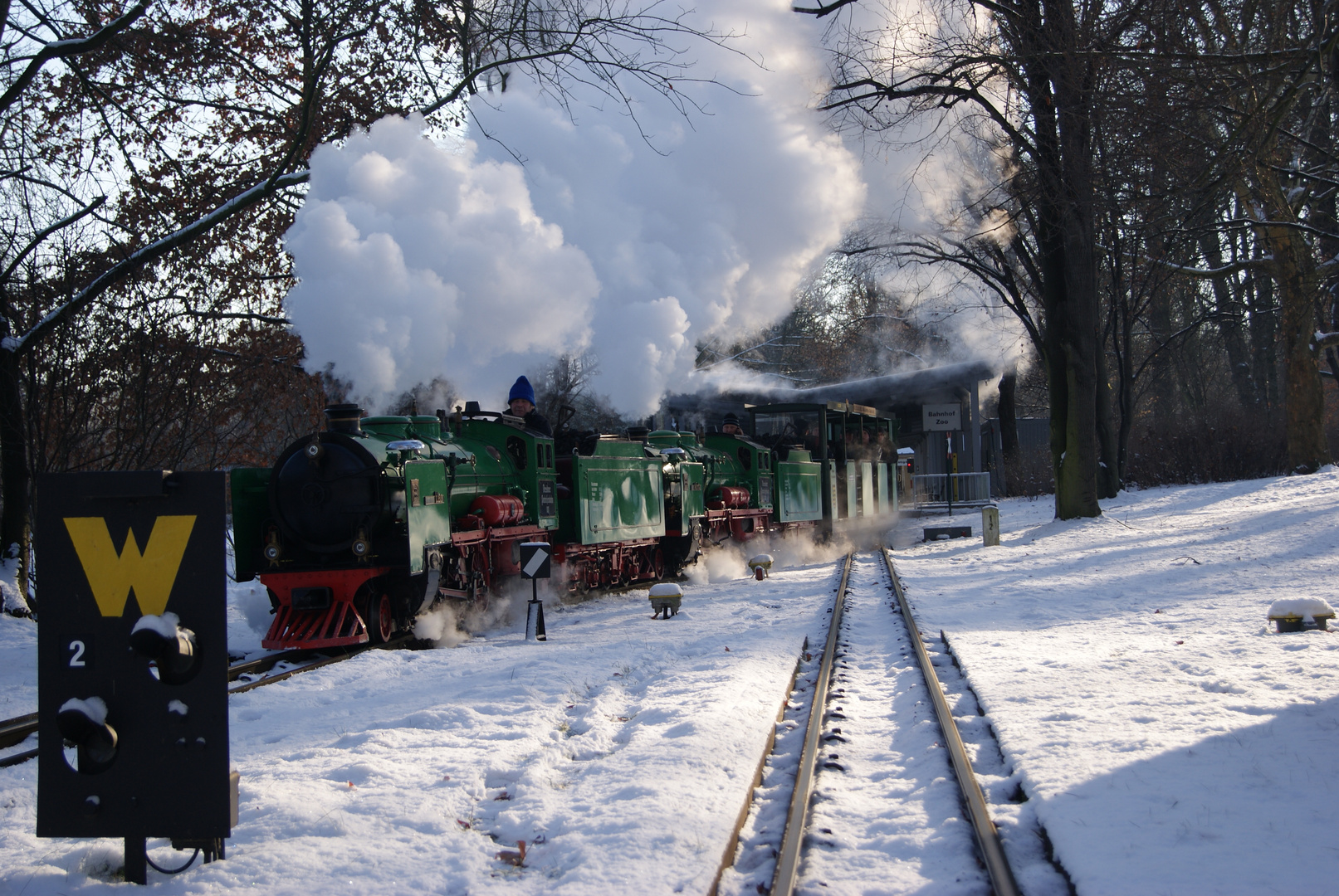 Schnee und Dampf