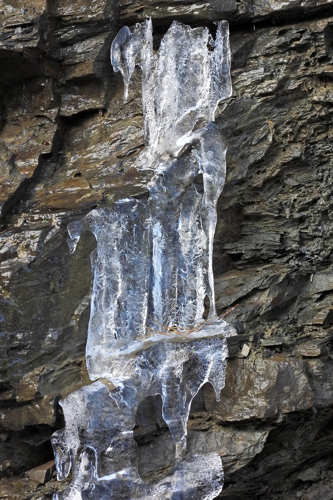 Schnee- und Eisreste: Endlich mal mit etwas Sonne 06