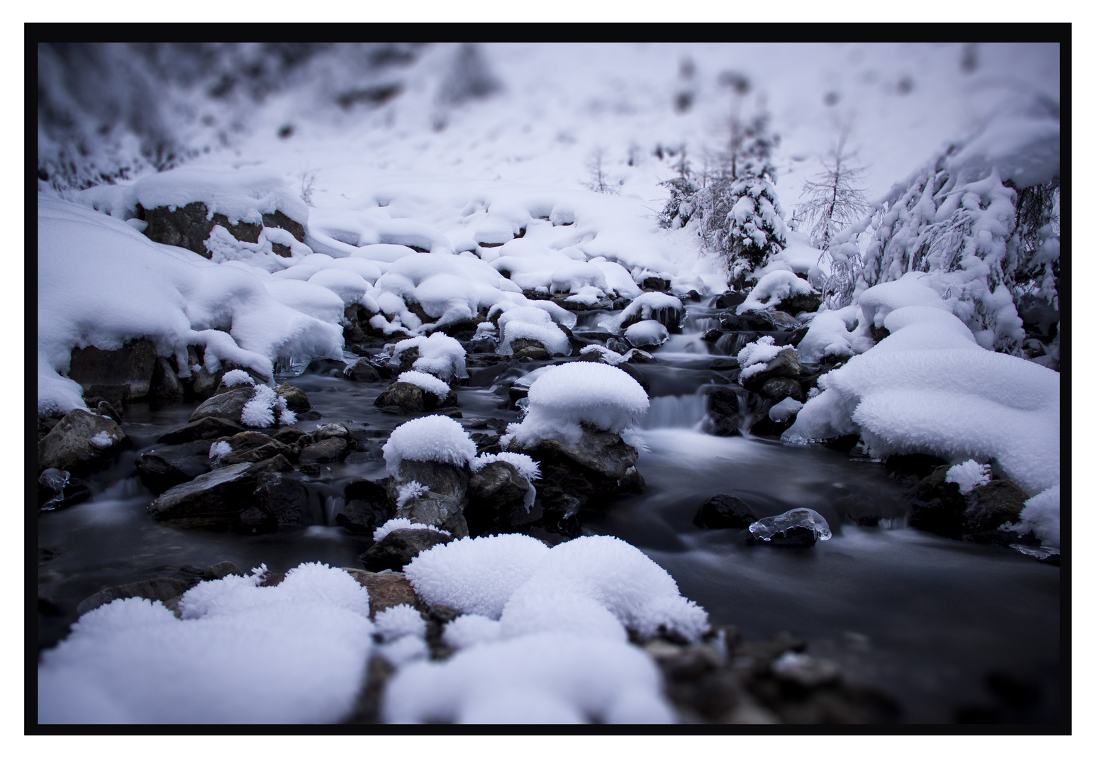 Schnee und Wasser