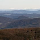 schneebedeckte Gipfel im Riesengebirge in 120km Entfernung von der Nollendorfer Höhe am 12.04. 15