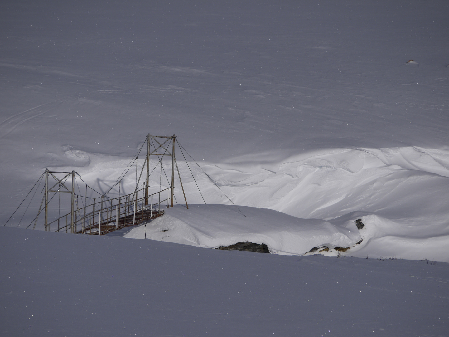 Schneebrücke.....................