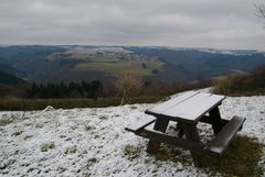 Schneefallgrenze 450 Meter ü.M.