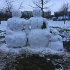 Schneefamilie