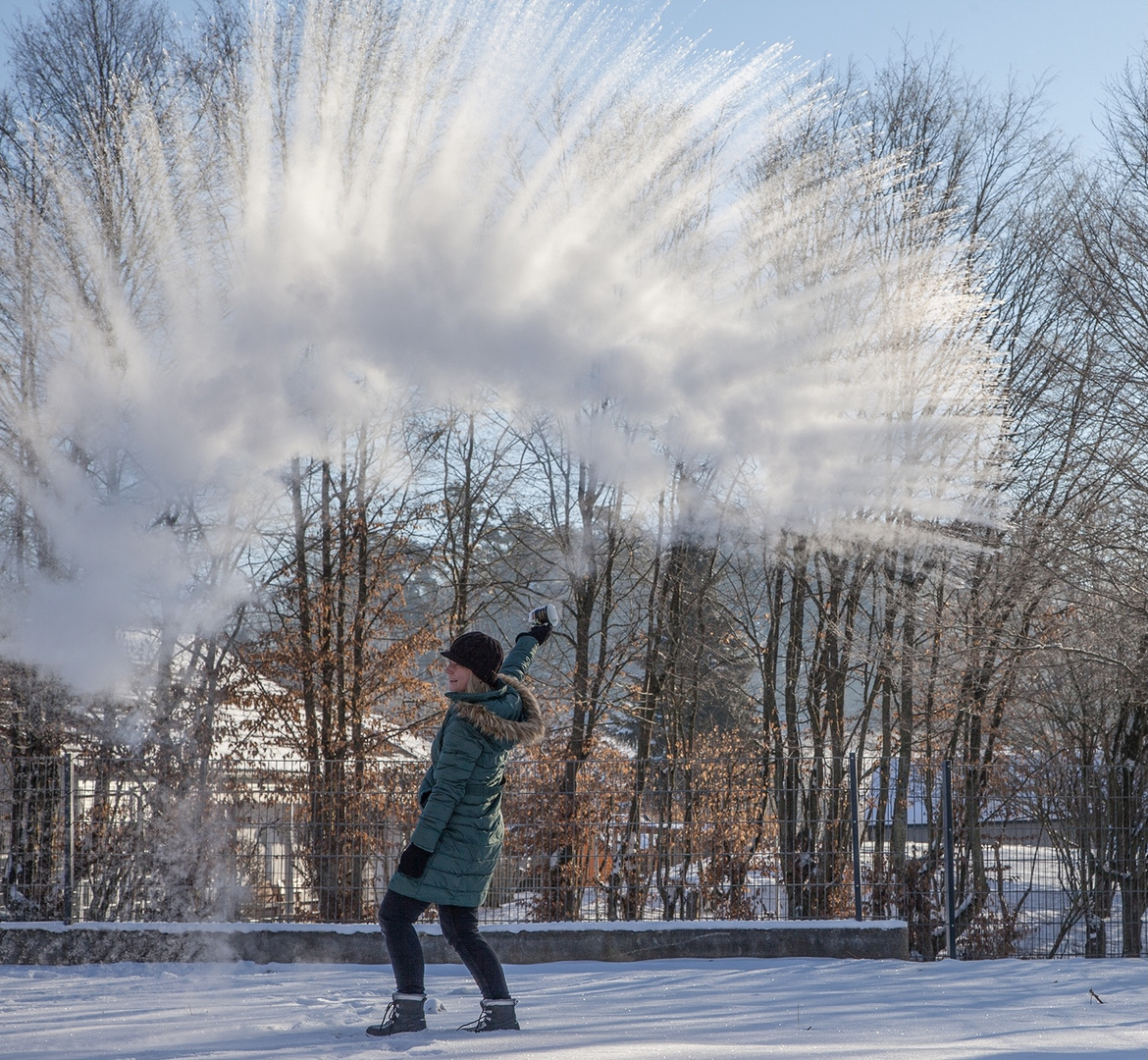 Schneefeuerwerk