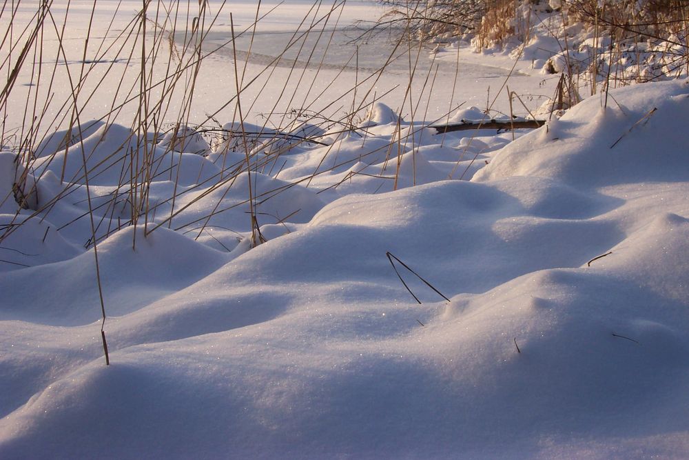 Schneehügel