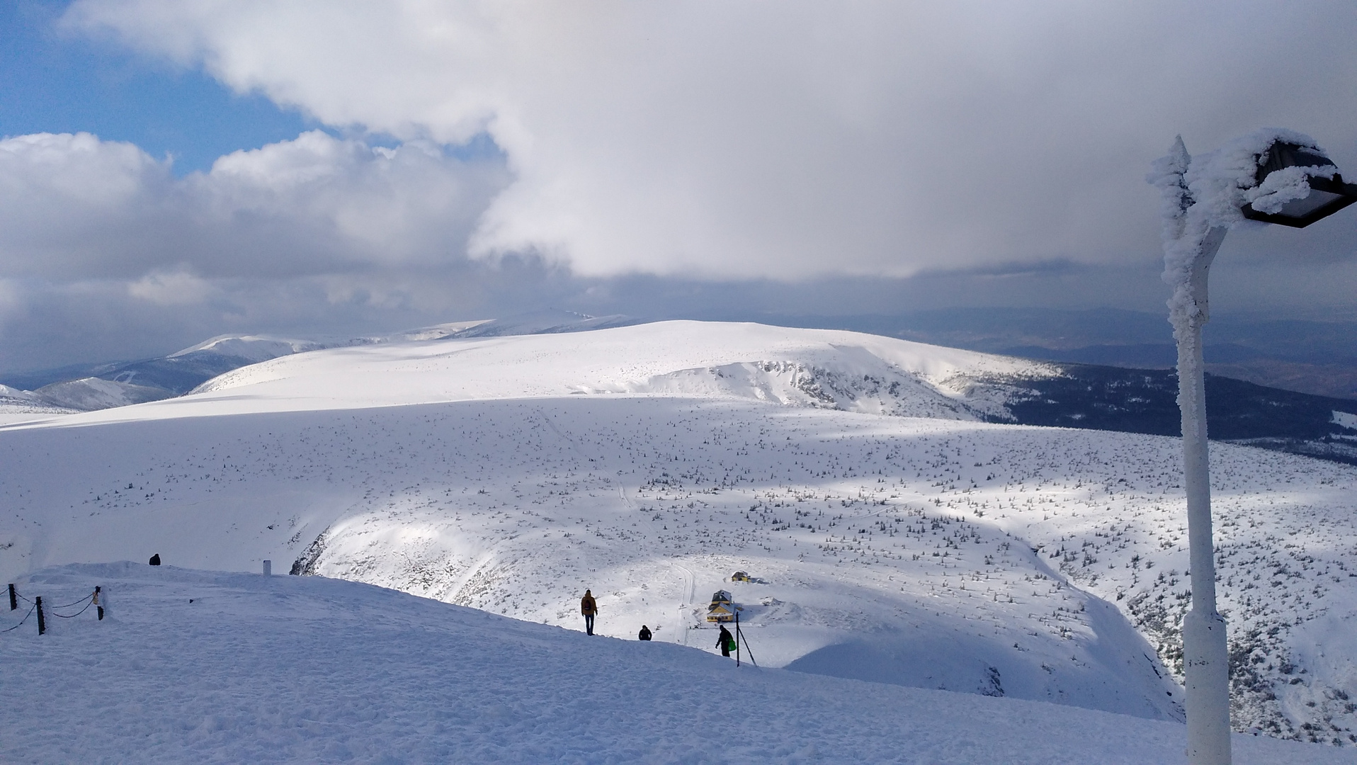 Schneekoppe im Schnee