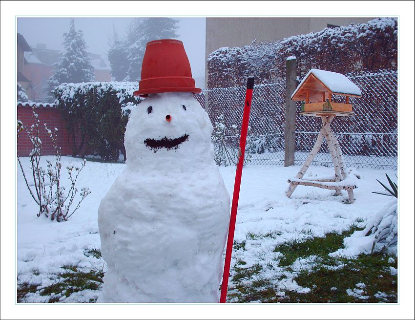 * Schneemann *