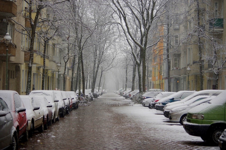 Schneematschmorgenstimmung in Moabit