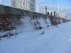 Schneemauer in Travemünde :-)