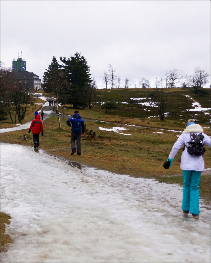 Schneereste auf dem Kahlen Asten