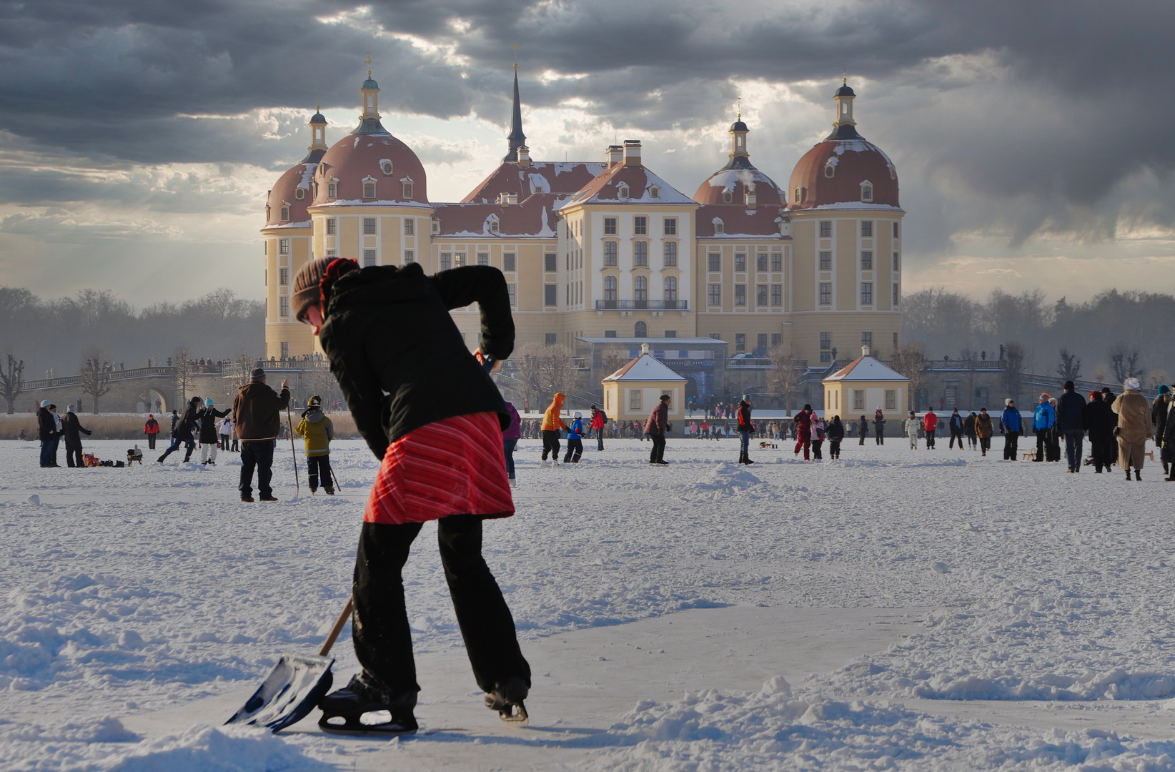 Schneeschieben in Moritzburg