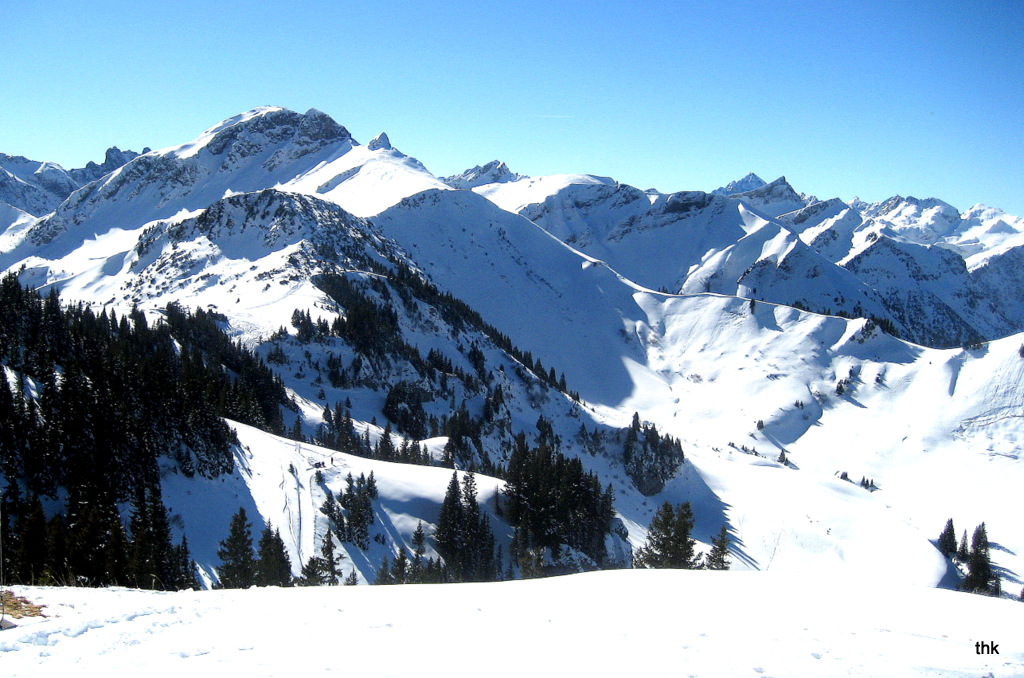 Schneeschuhwanderung aufs Neunerköpfle und Tannheimer Tal