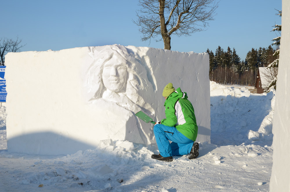 Schneeskulpturen